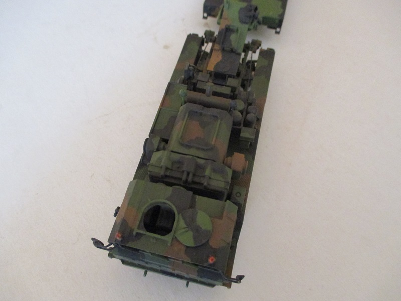 LAV 25 version command vehicle - ESCI - 1/35 from the box - Page 3 151012114128816580