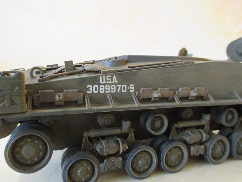 M4A3E8 Sherman "Easy Eight" Tamiya 1/35 et figurines Dragon - Page 5 160331045247547669
